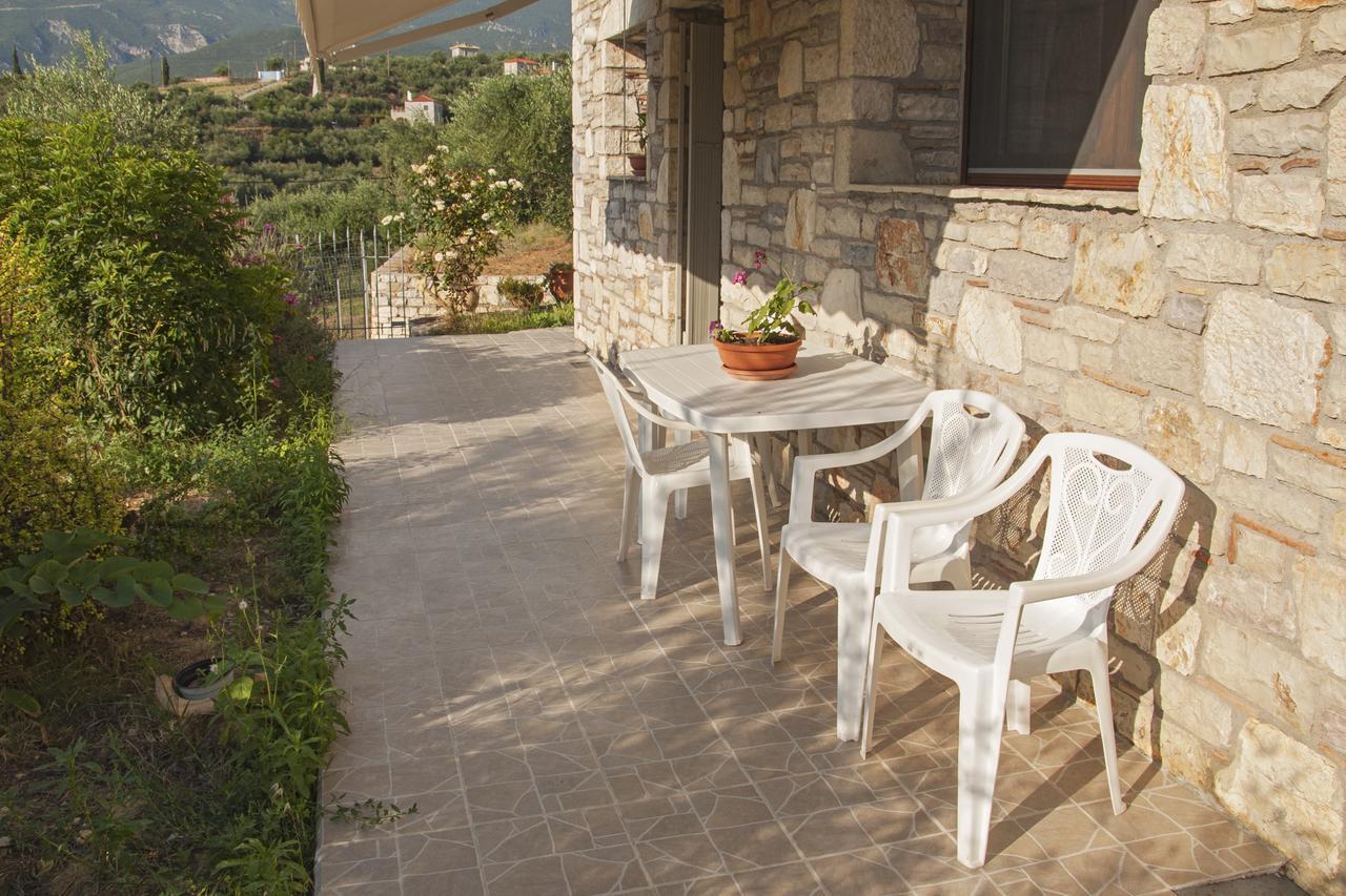 Ellinas Homes Megali Mantineia Экстерьер фото